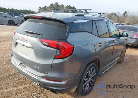 2019 GMC Terrain Denali z USA, uszkodzony, nr VIN 3GKALXEX1KL222678